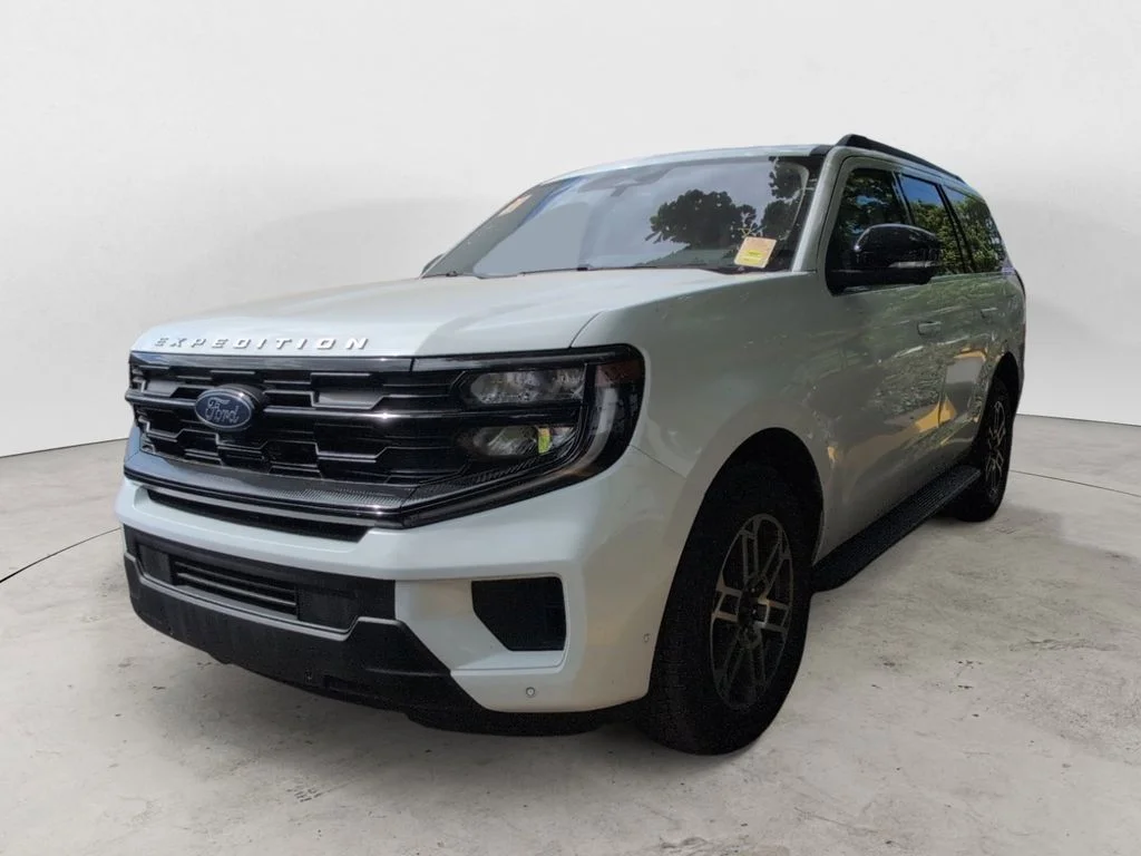 2025 Ford Expedition Active 4x4's photo