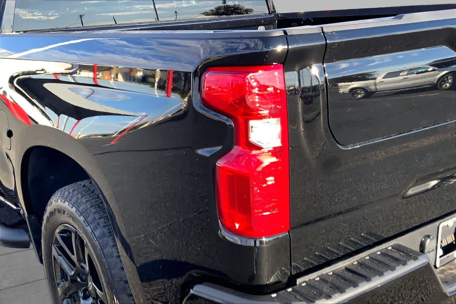 Used 2026 Black Chevrolet Custom image 29