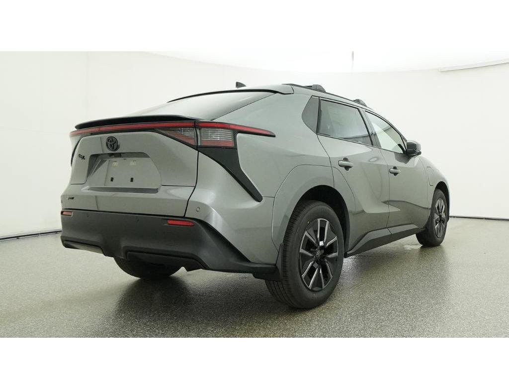New 2026 Heavy Metal Toyota XLE image 24