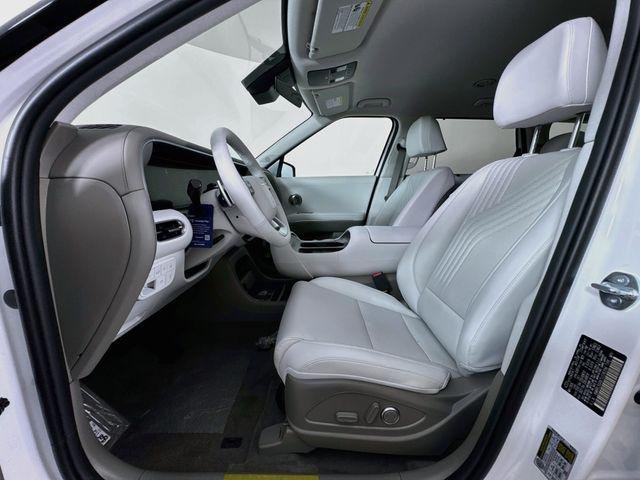 New 2026 White Hyundai Blue SEL 7P image 37