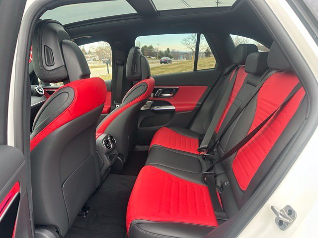 New 2026 Polar White Mercedes-Benz GLC 300 image 55