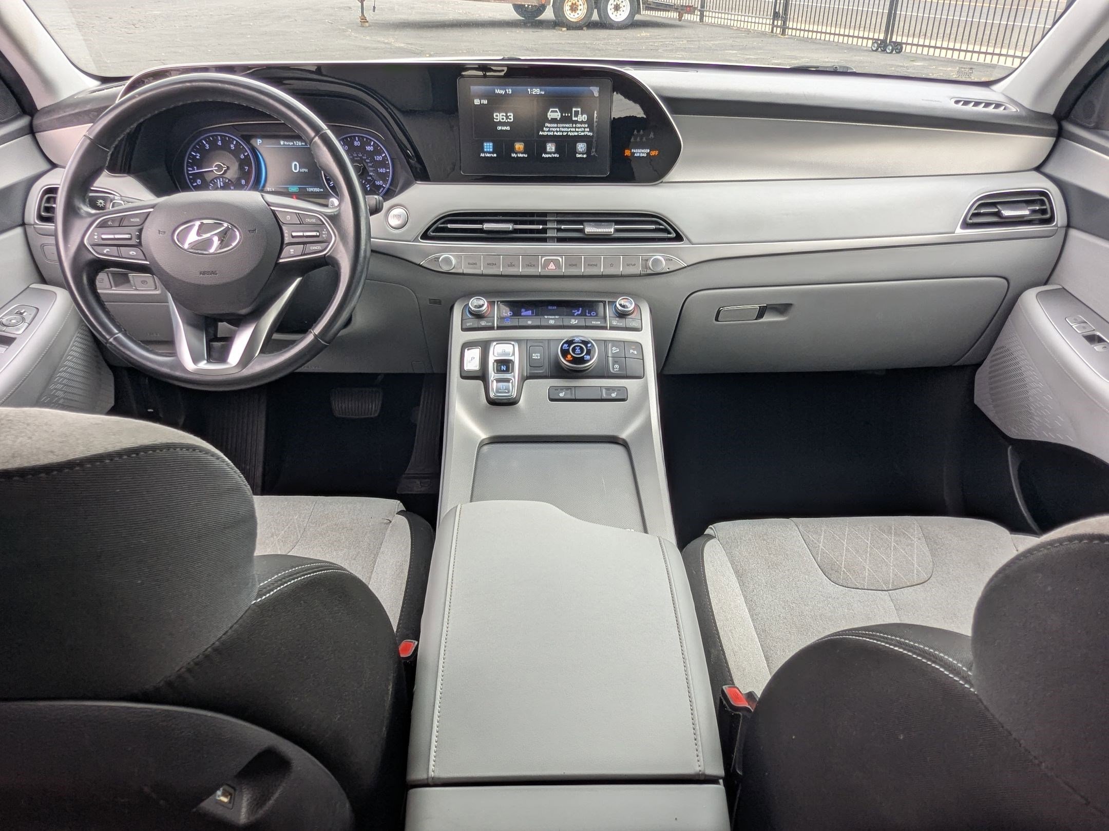 Used 2020 Hyper White Hyundai SEL image 27