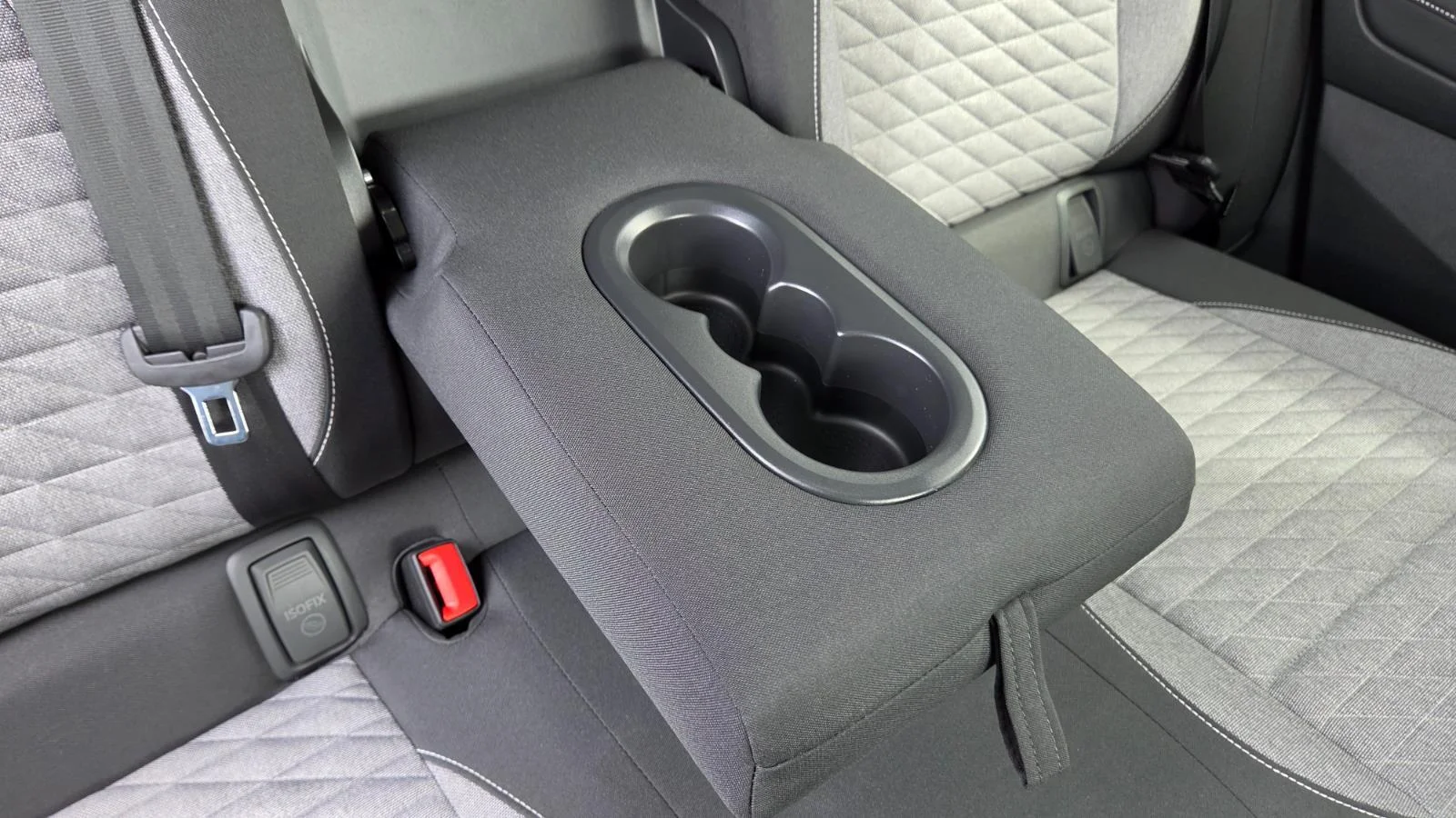 New 2026 pure white Volkswagen S image 46