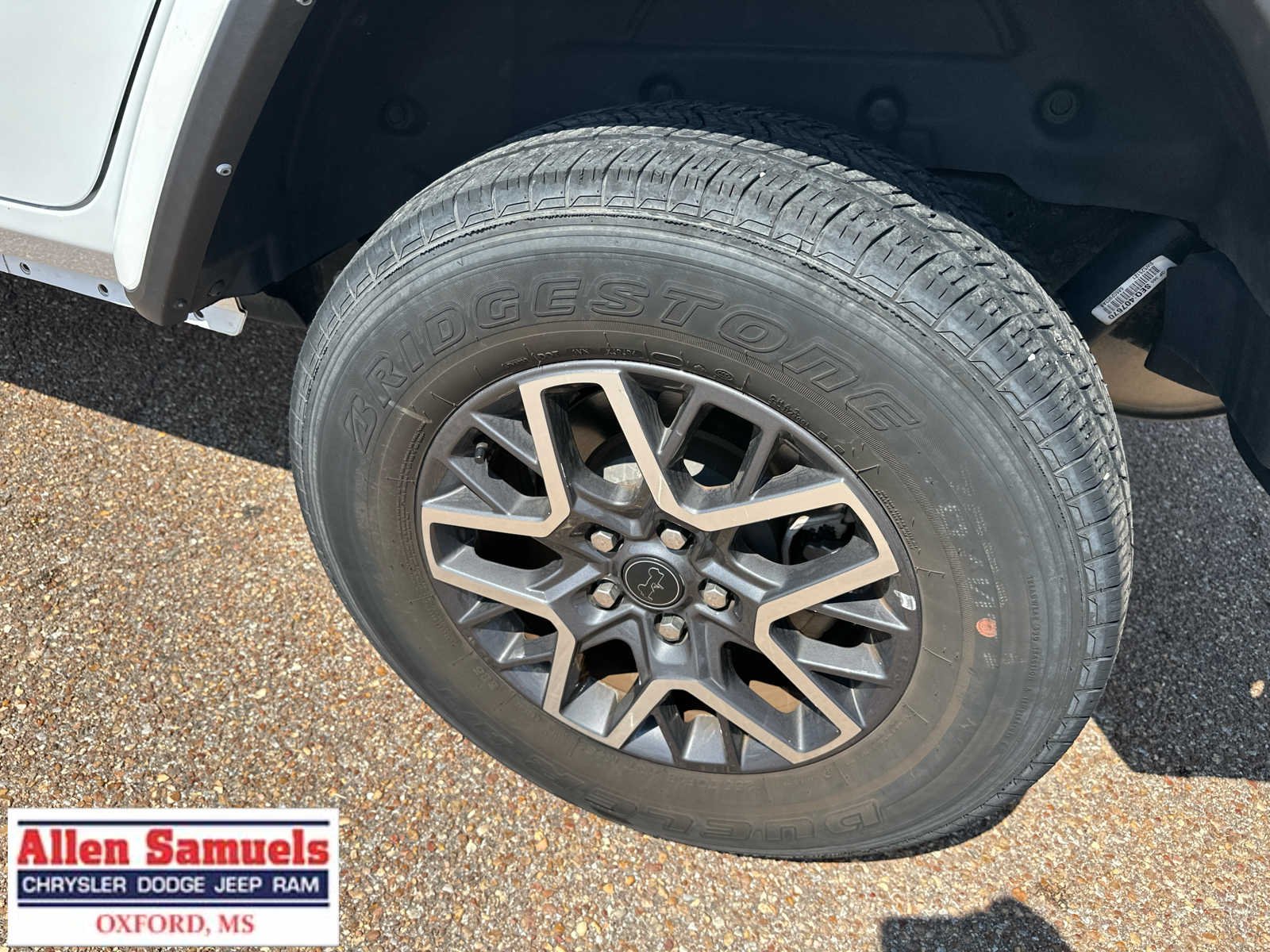 Certified Used 2025 Bright White Clearcoat Jeep Sahara image 47