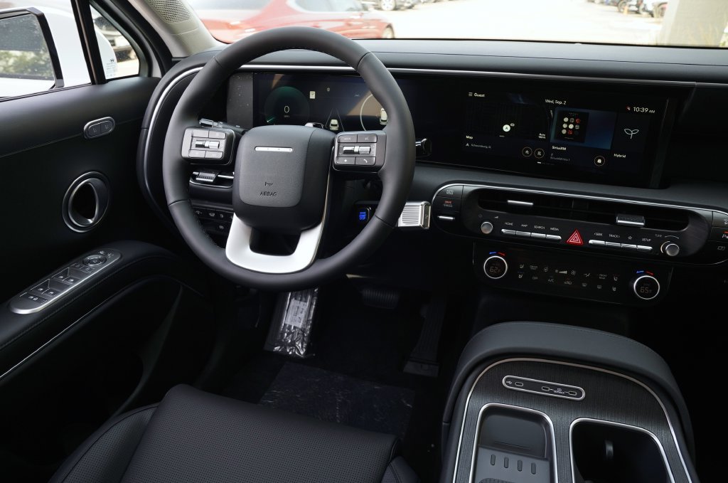 New 2027 Creamy White Pearl Hyundai SEL Premium image 29