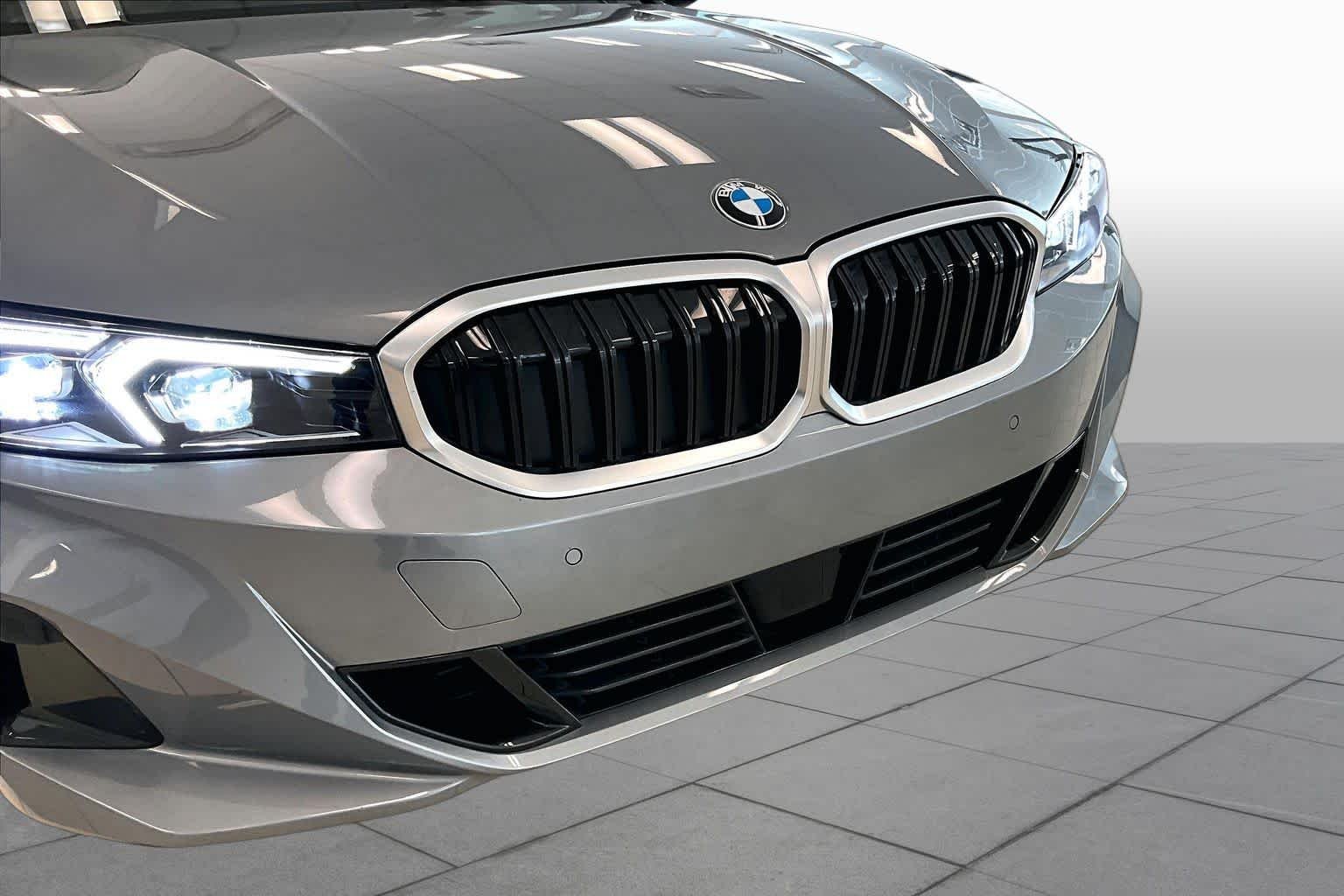 Used 2025 Skyscraper Grey Metallic BMW 330i image 27
