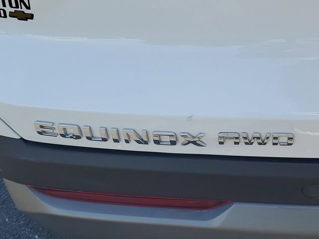 Certified Used 2025 Summit White Chevrolet LT image 9