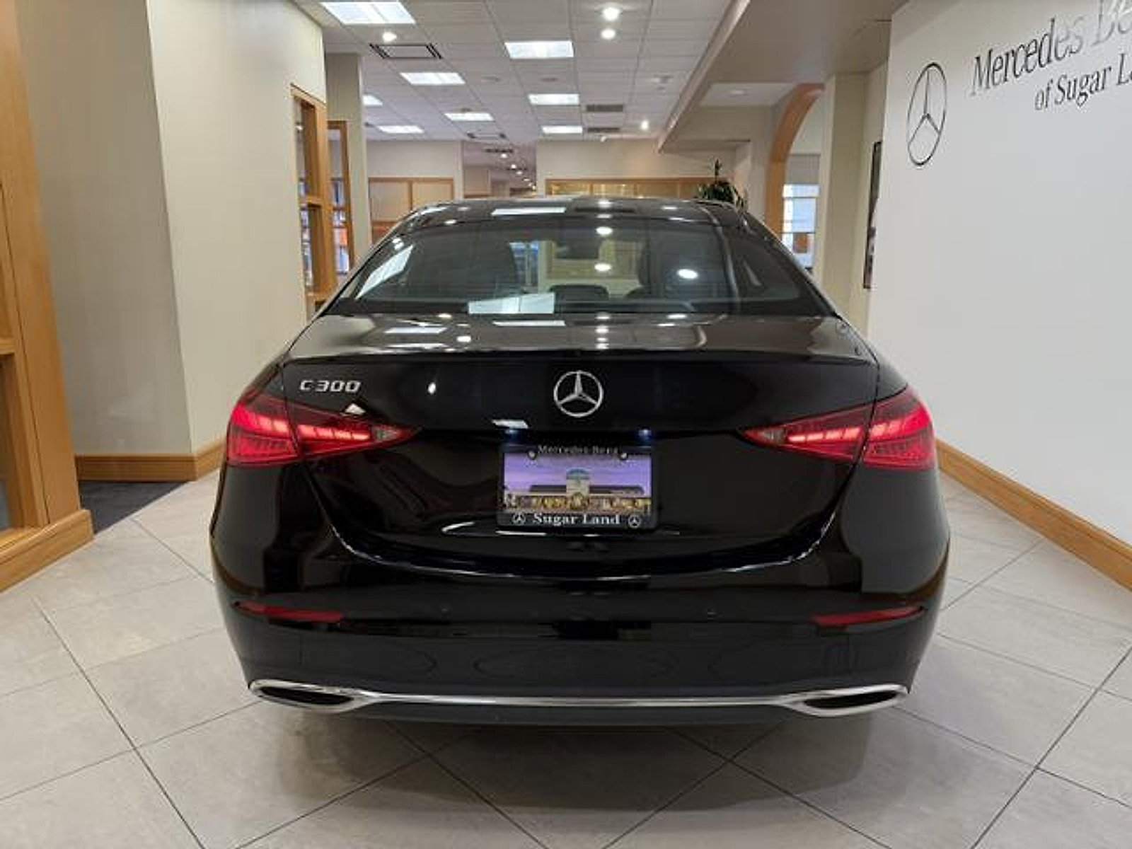 Used 2025 Black Mercedes-Benz  image 4