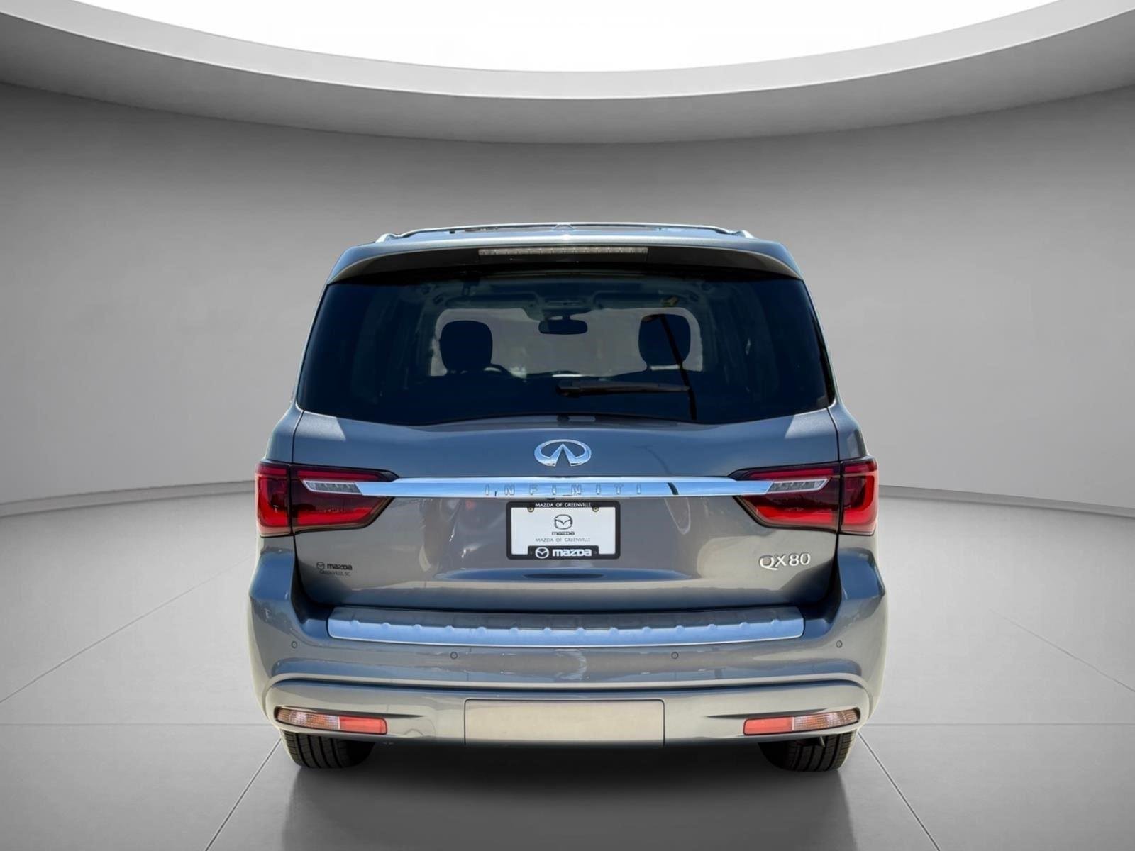 Used 2019 Graphite Shadow INFINITI LUXE image 11