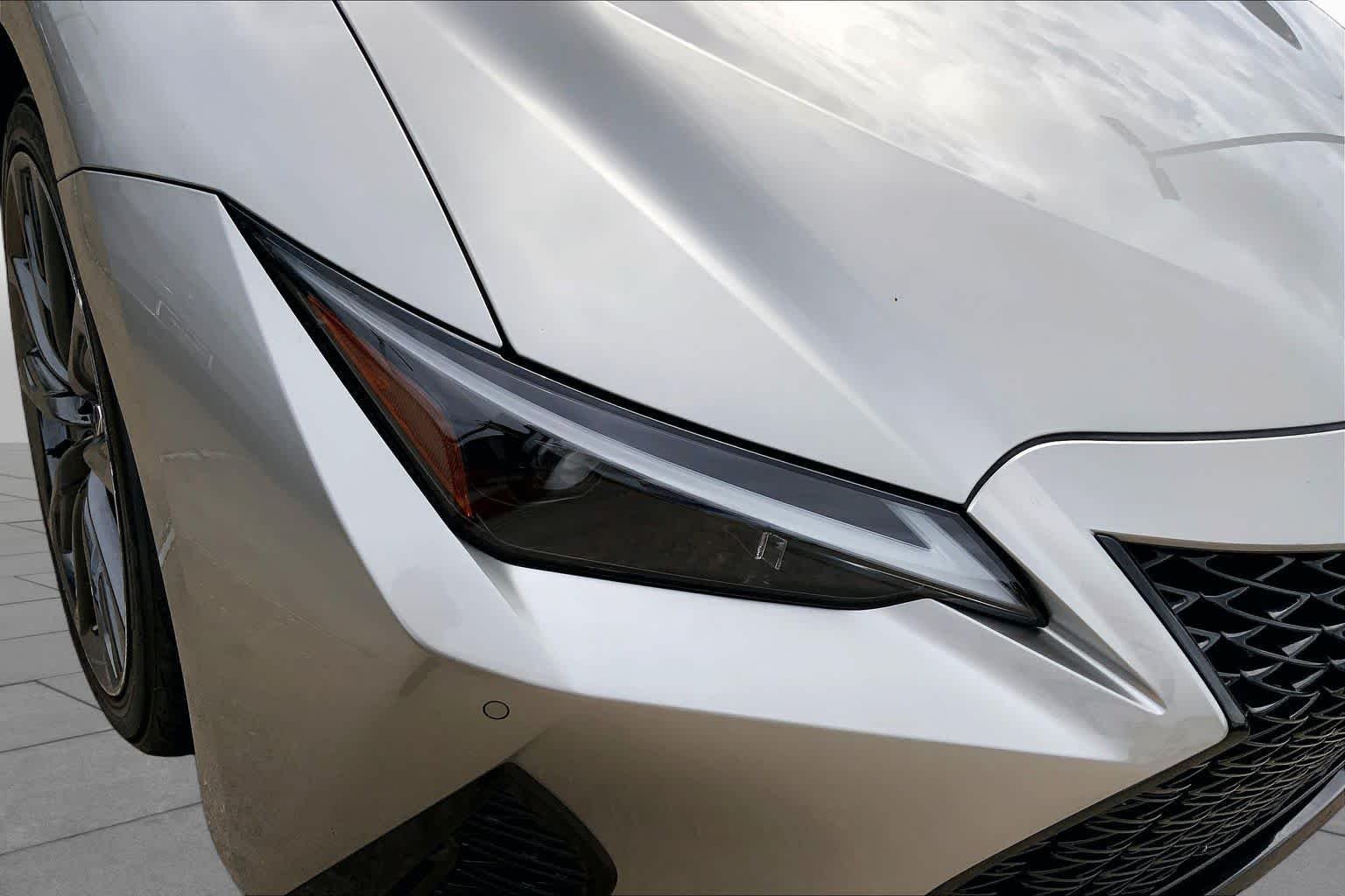 Used 2023 Atomic Silver Lexus F SPORT image 26