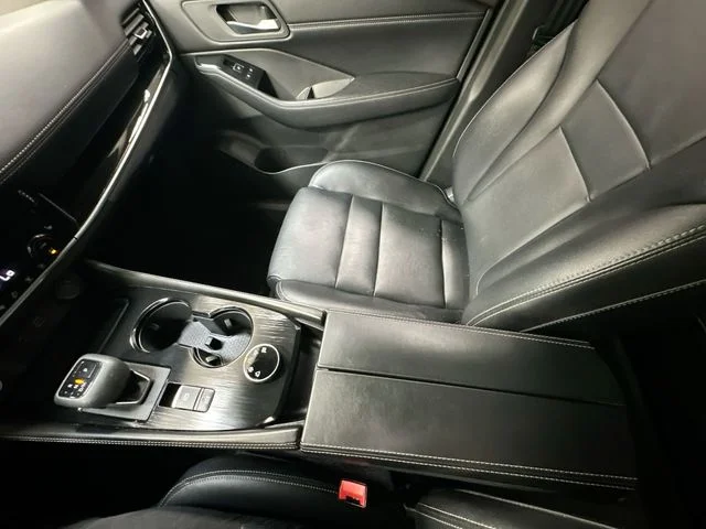 Used 2023 Gray Nissan SL image 23