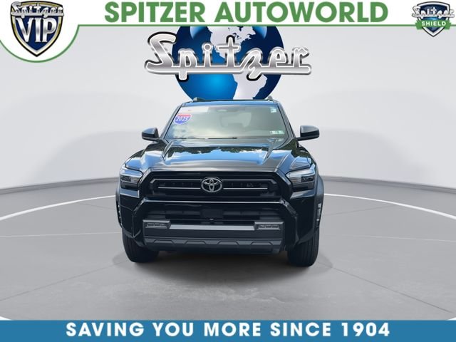 Certified Used 2025  Toyota SR5 image 3