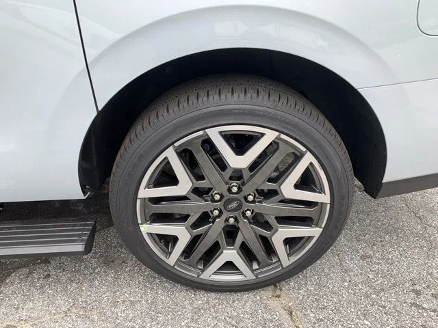 New 2026 Silver Ford MAX Platinum® image 40