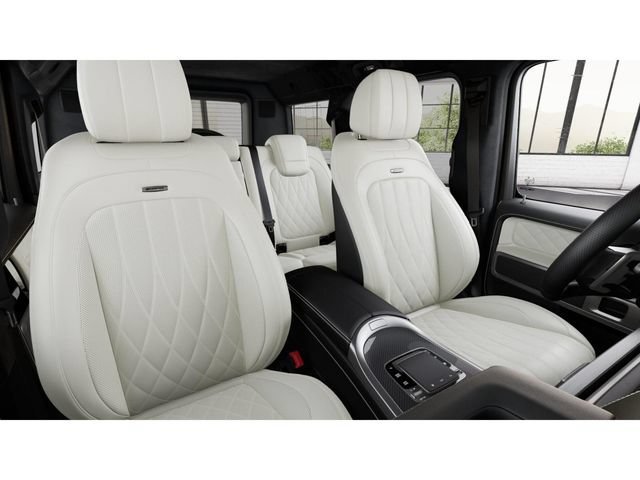 New 2027 MANUFAKTUR Monza Grey Magno Mercedes-Benz AMG® G 63 SUV image 7