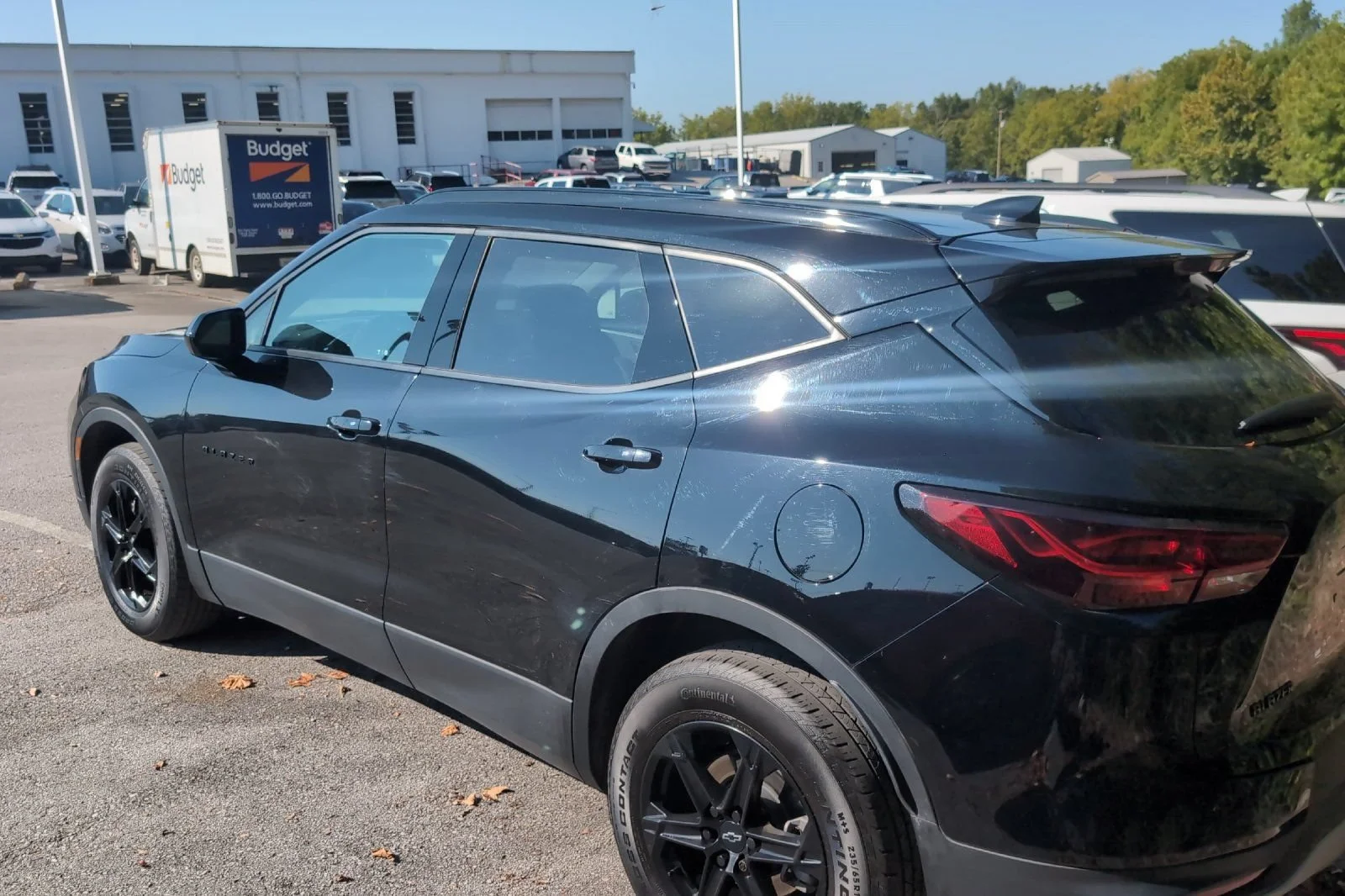Used 2023 BLACK Chevrolet LT image 8