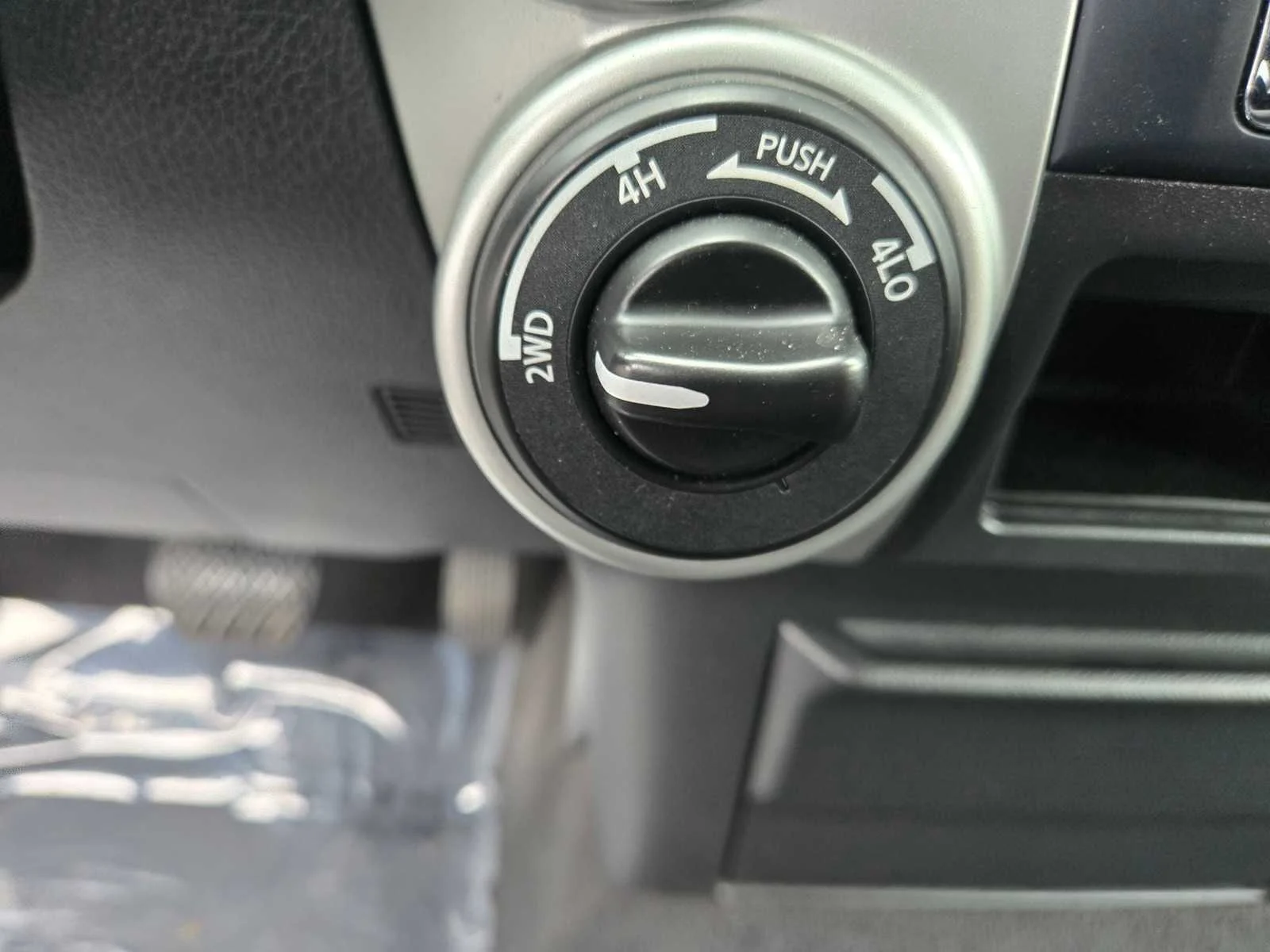 Used 2021  Nissan SV image 19