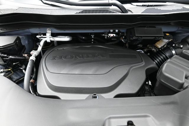 New 2026 Sonic Gray Pearl Honda RTL image 29