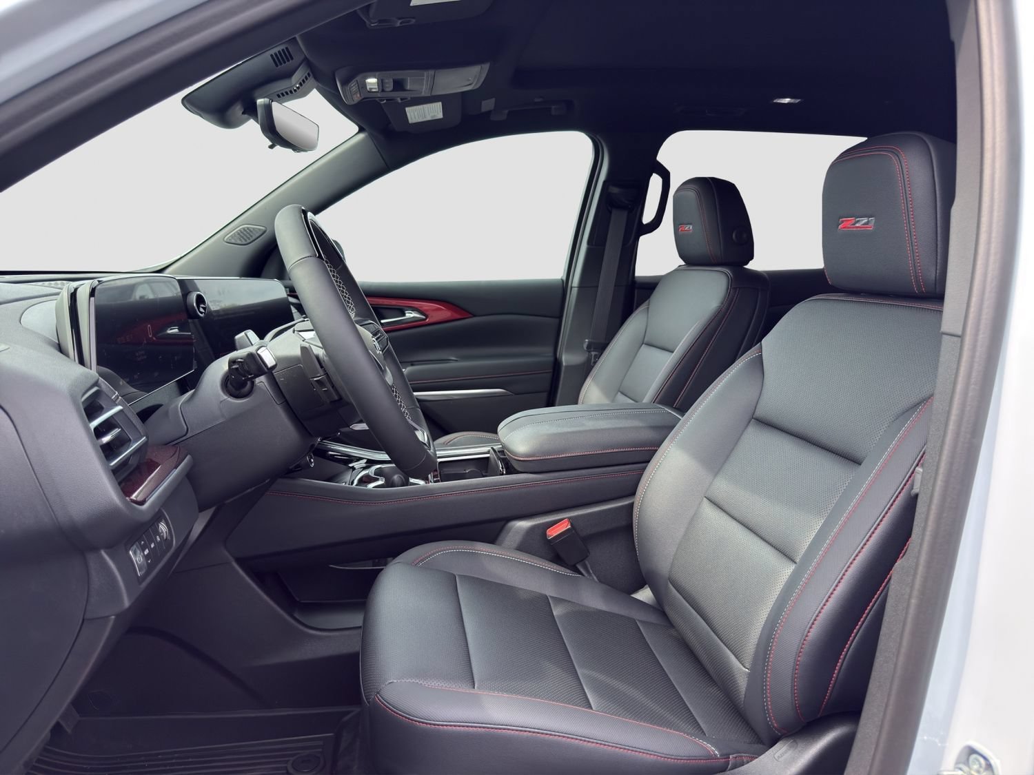 2026 Chevrolet Traverse Z71 - Photo 9