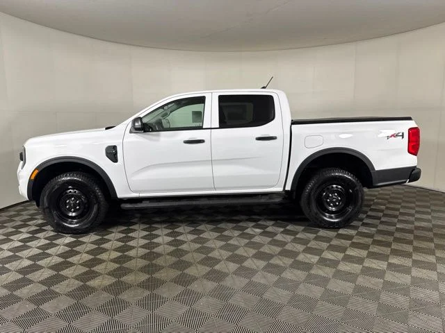 New 2026 Oxford White Ford XL image 7