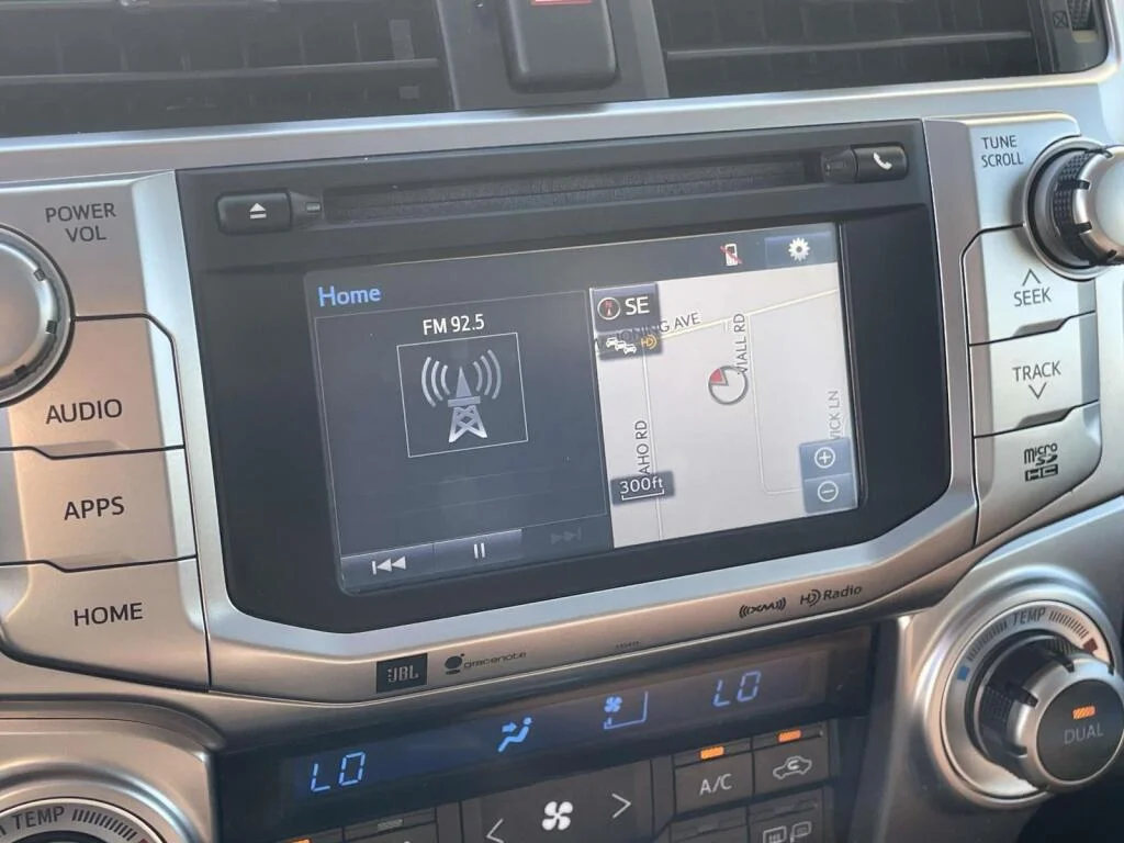 Certified Used 2019 Blizzard Pearl Toyota Limited image 24