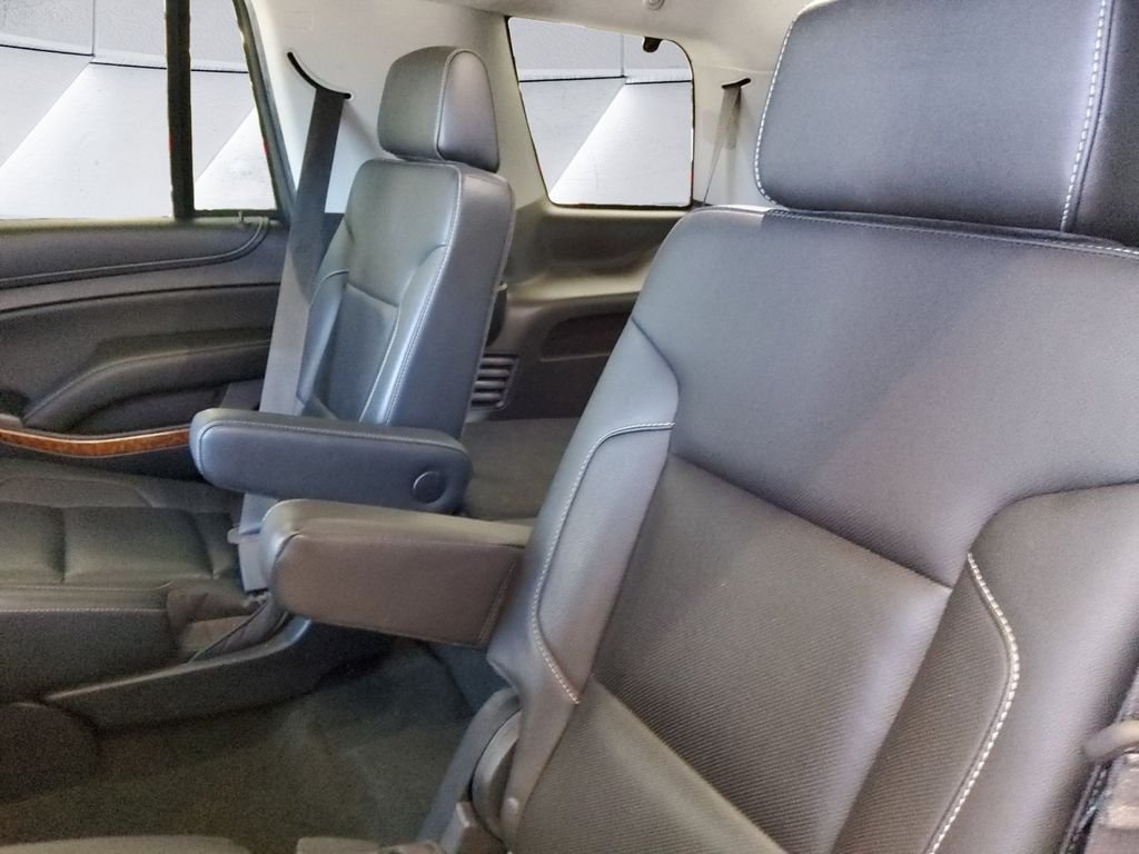 Used 2018 Silver Chevrolet Premier image 18