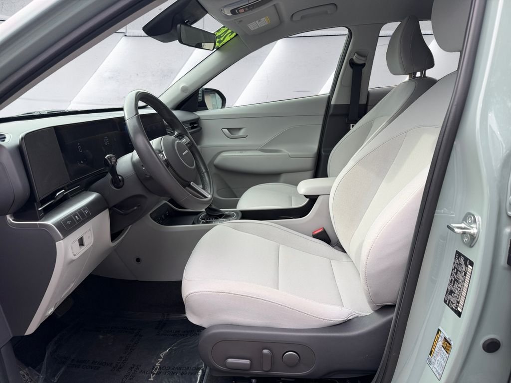 Used 2024 Green Hyundai SEL image 7