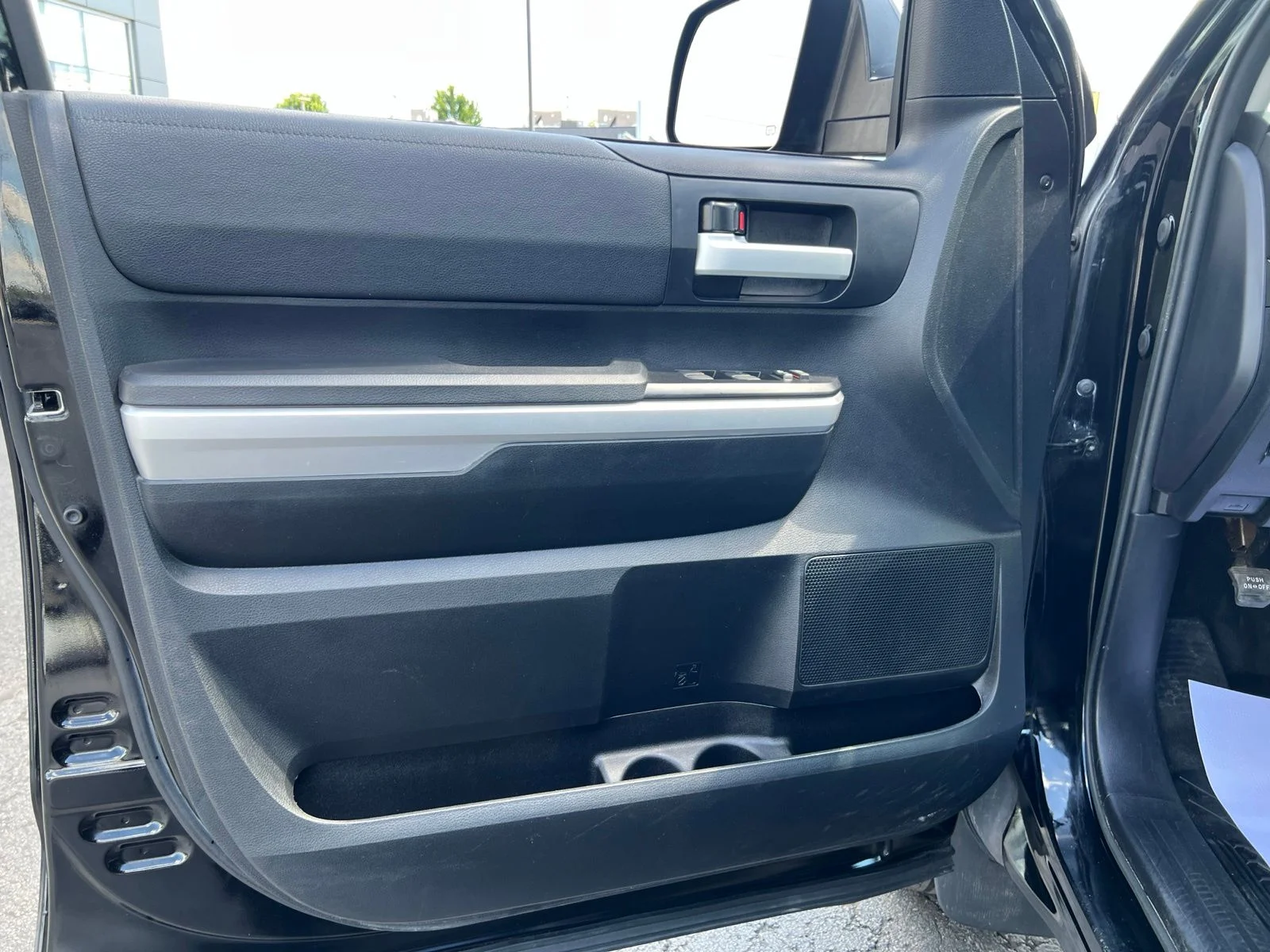 Used 2017 Black Toyota SR5 image 25
