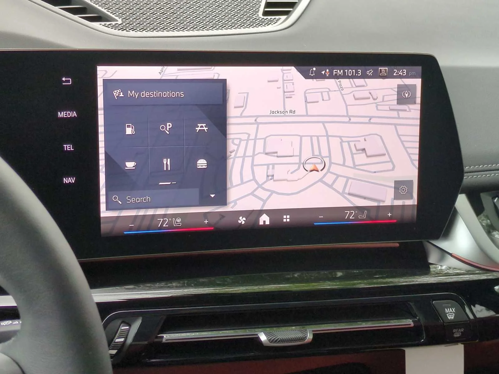 New 2026 Cape York Green Metallic BMW xDrive28i image 30