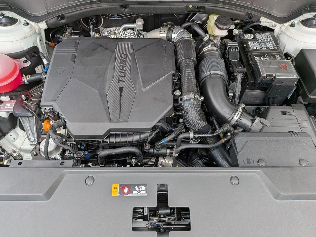 New 2026 White Hyundai SE image 33