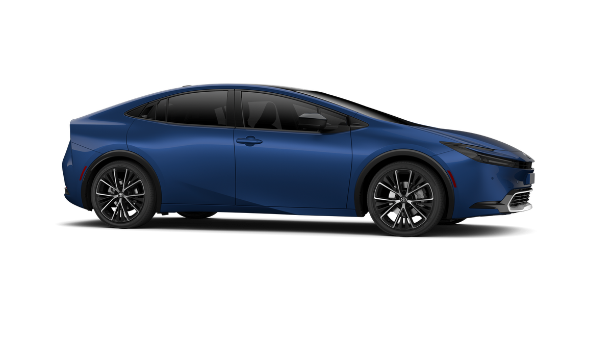 New 2027 Reservoir Blue Toyota XLE image 13