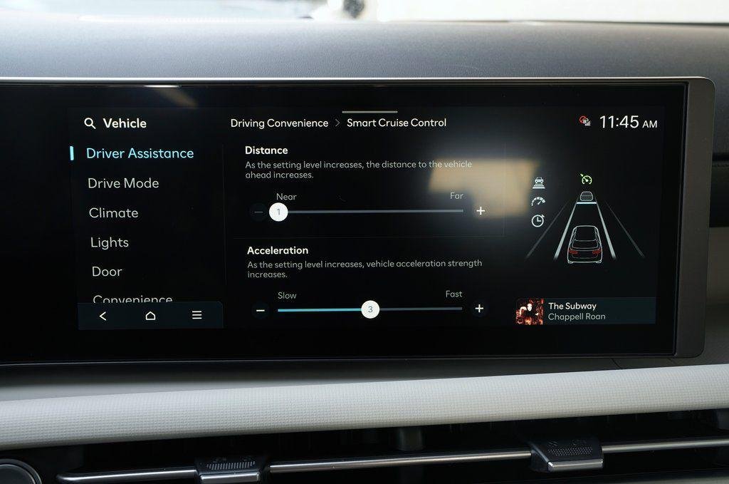 New 2026 Phantom Black Hyundai SE image 16