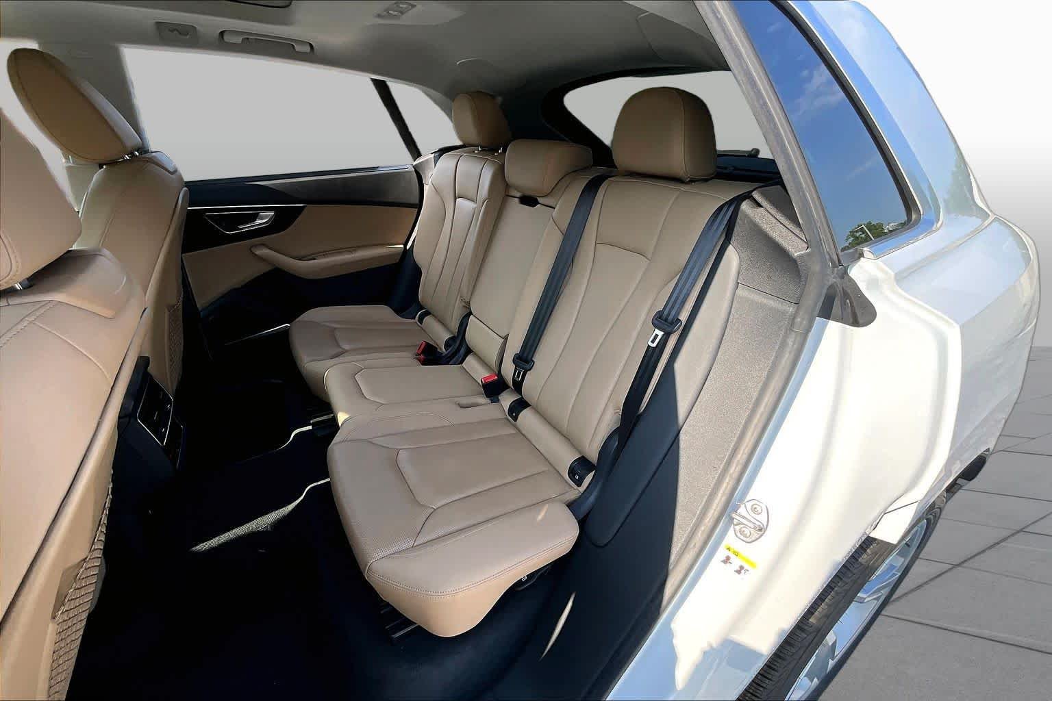 Used 2019 Glacier White Metallic Audi Prestige image 21