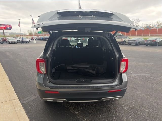 Used 2022 Gray Metallic Ford XLT image 11