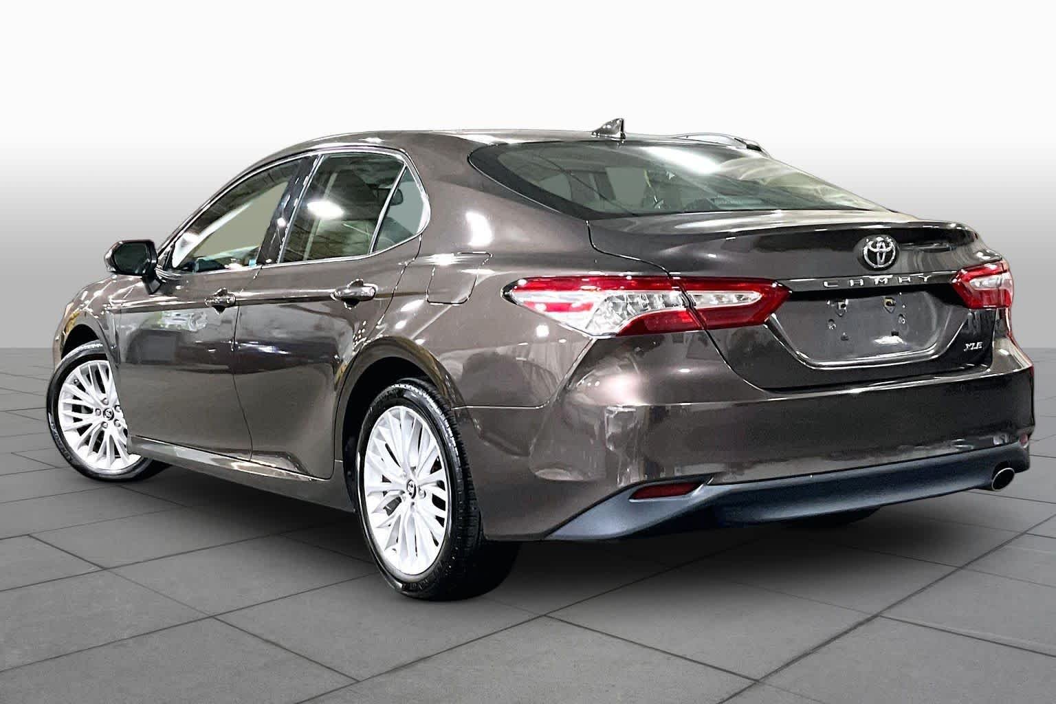 Certified Used 2018 Brown Stone Toyota XLE image 12