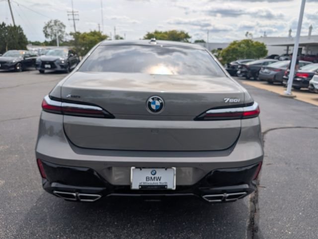 Certified Used 2023 Oxide Gray Metallic BMW 760i xDrive image 3