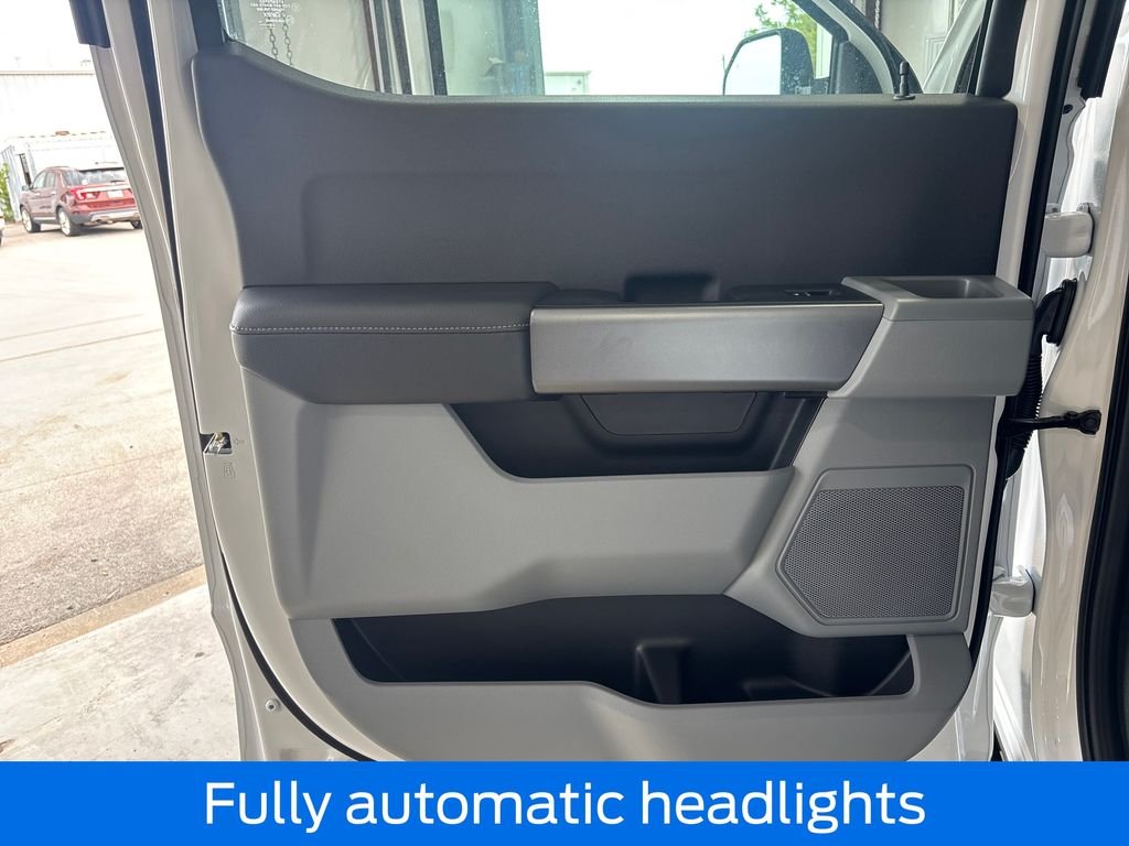 New 2026 Oxford White Ford F-250® XL image 42