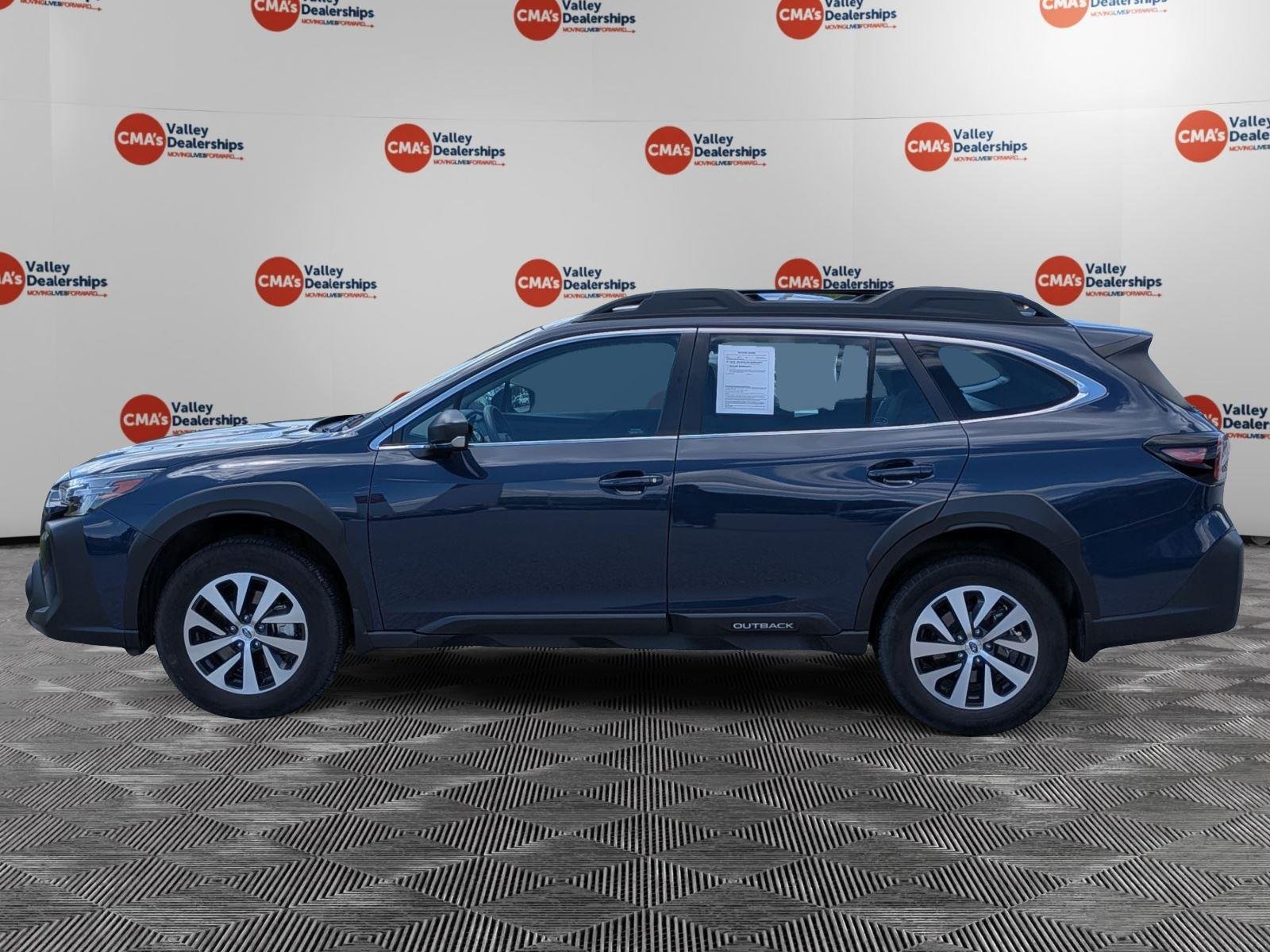 Used 2025 Cosmic Blue Pearl Subaru BASE image 8