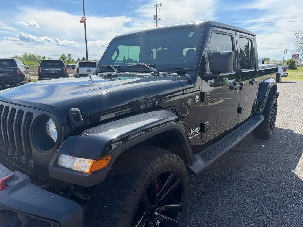 2021 Jeep Gladiator Overland - Photo 16
