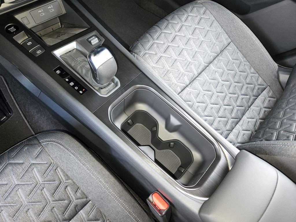 2026 Nissan KICKS SV - Photo 17