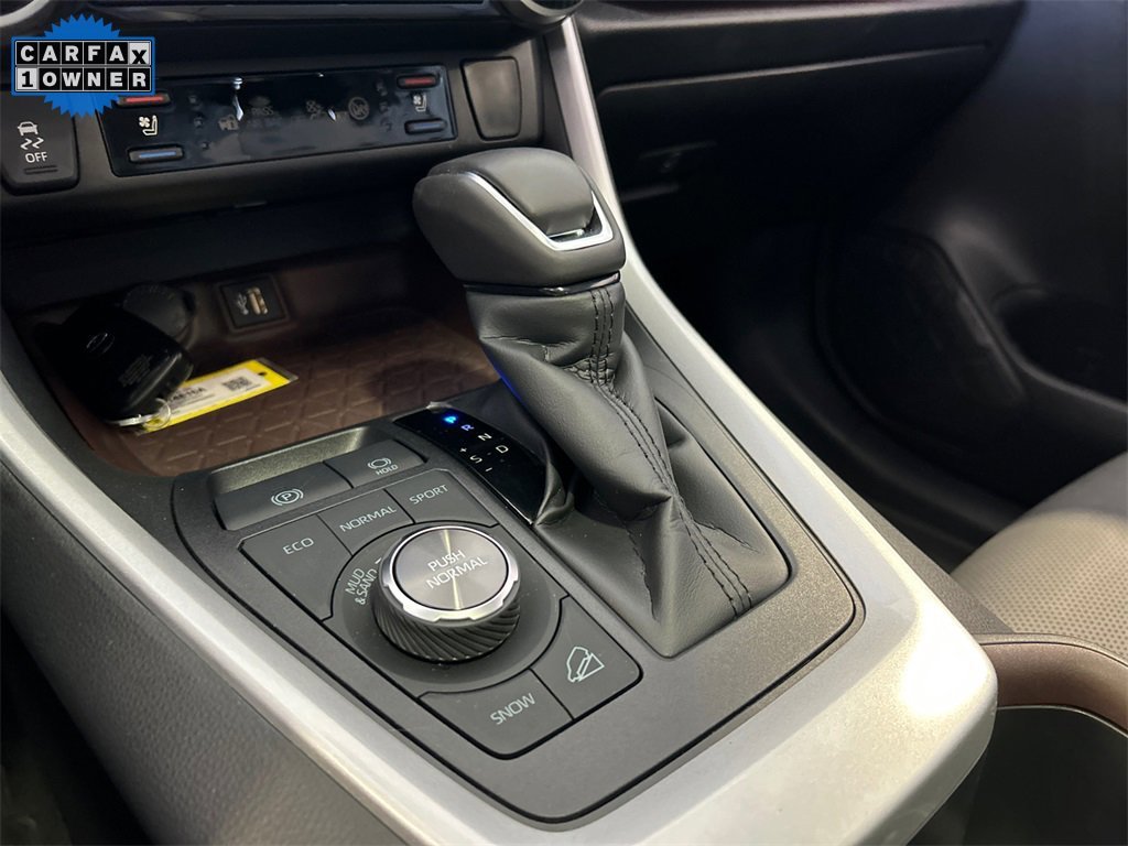 2025 TOYOTA RAV4 - Image 24