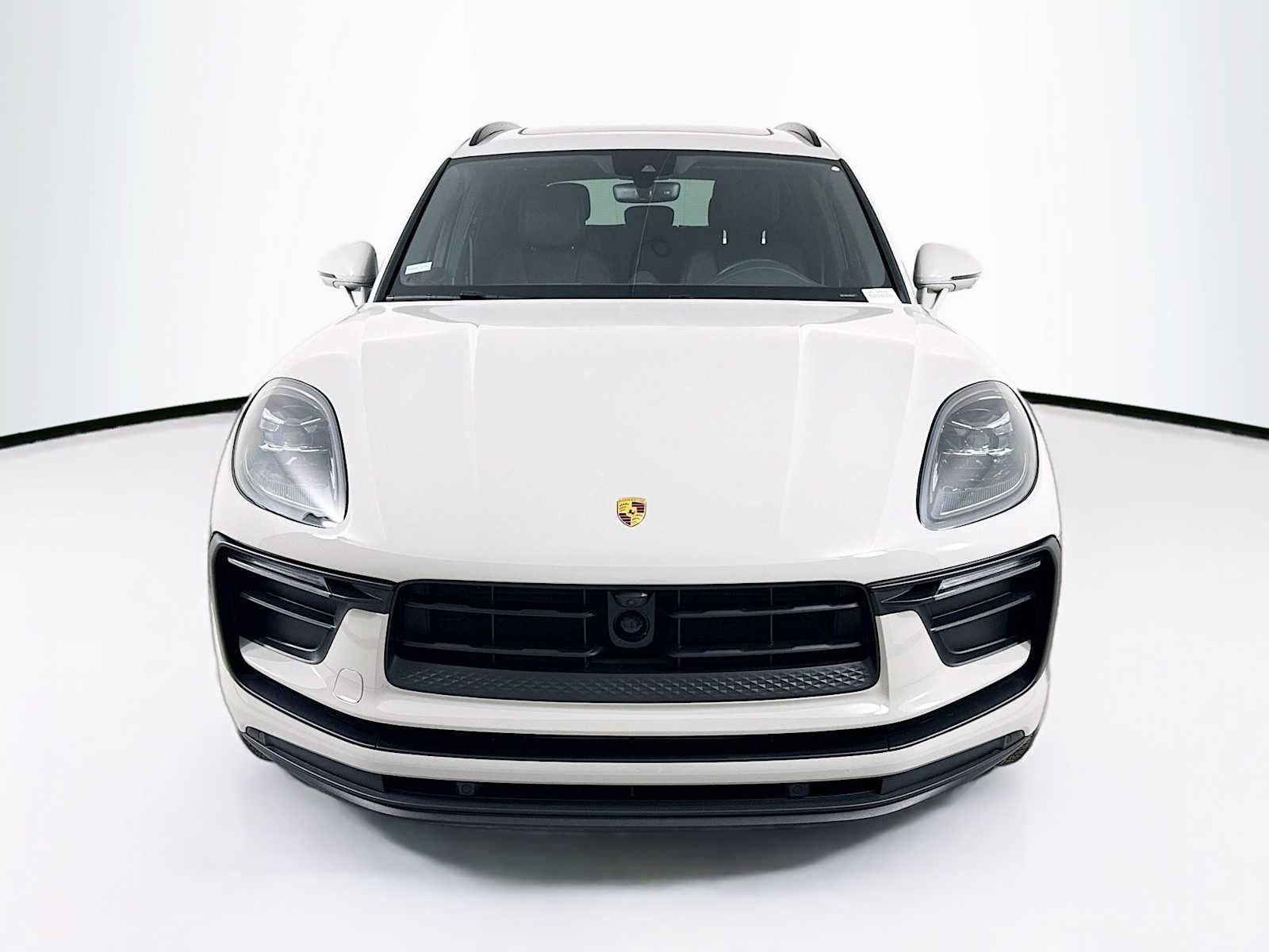 Certified Used 2025 Chalk Porsche  image 6