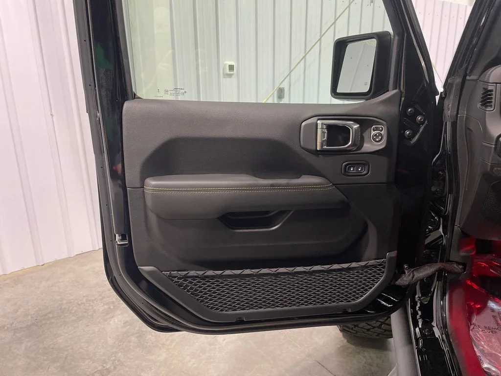 2025 Jeep Gladiator Sport S - Photo 17