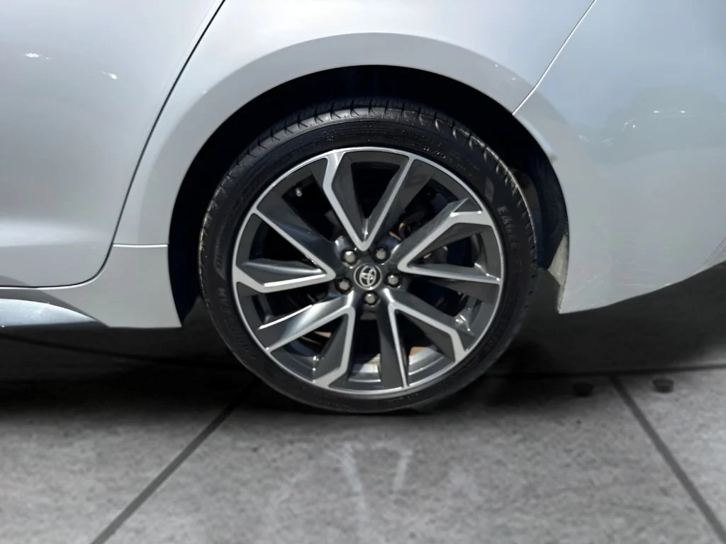 Used 2022 Silver Toyota SE image 19