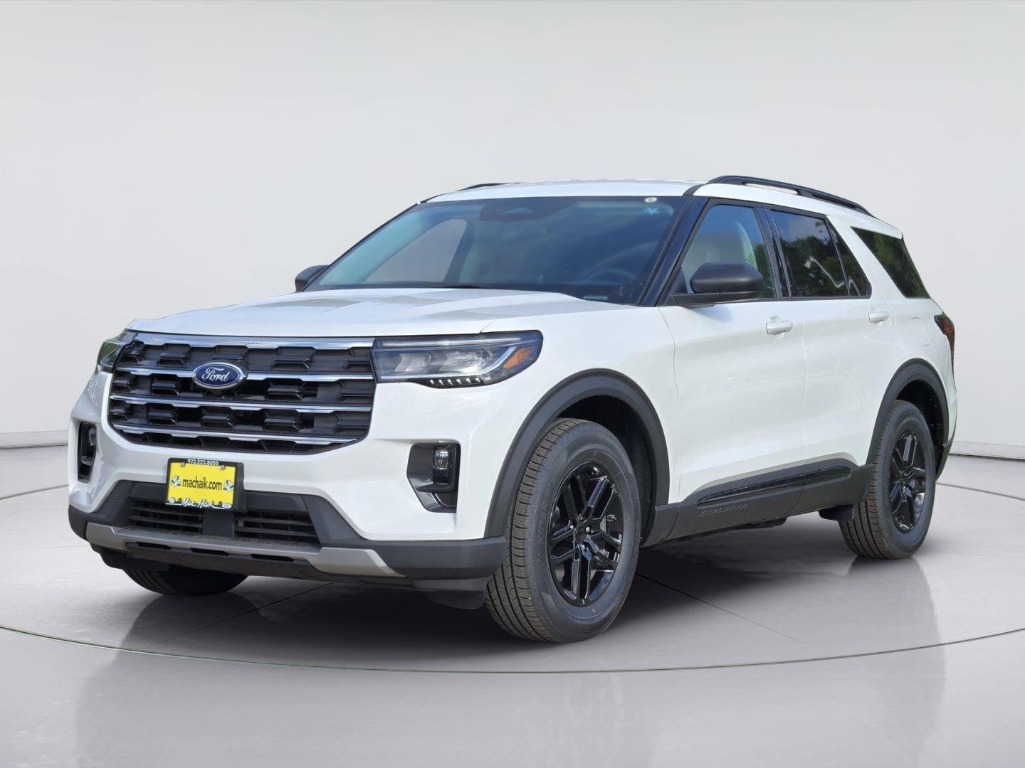 New 2026 Star White Metallic Tri-Coat Ford Active image 2