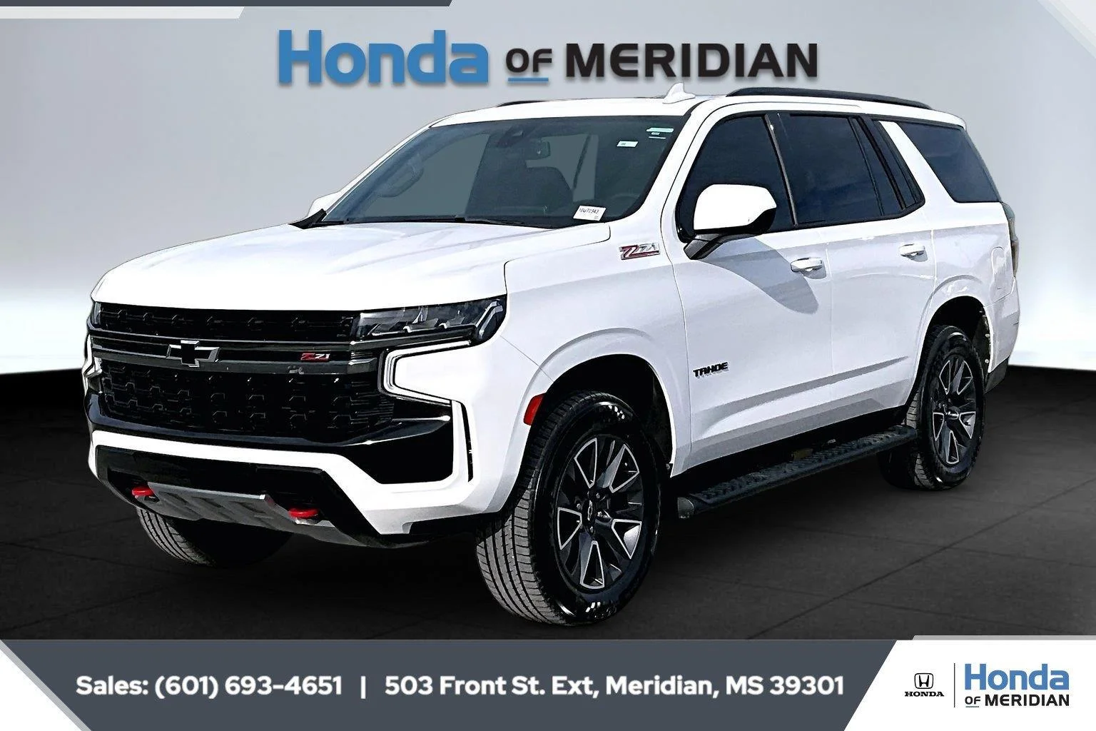 Used 2021 Summit White Chevrolet Z71 image 10