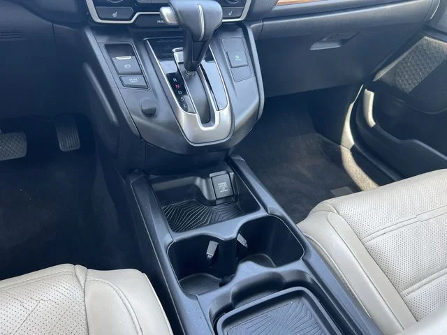 Used 2018  Honda Touring image 25