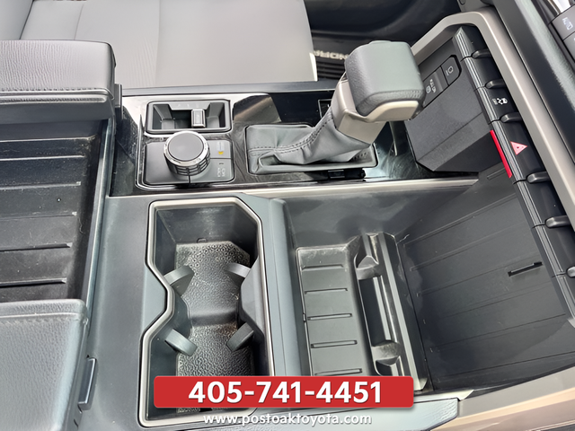 Used 2023 White Toyota SR5 image 20