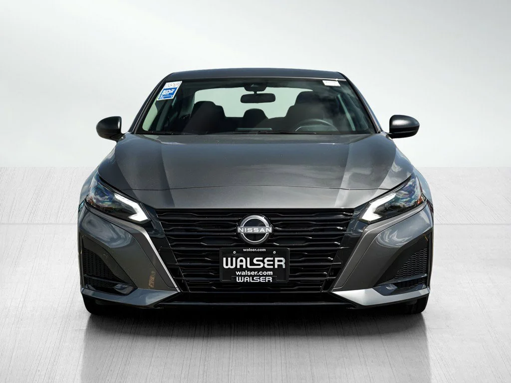 New 2026 Gun Metallic Nissan 2.5 SV image 2