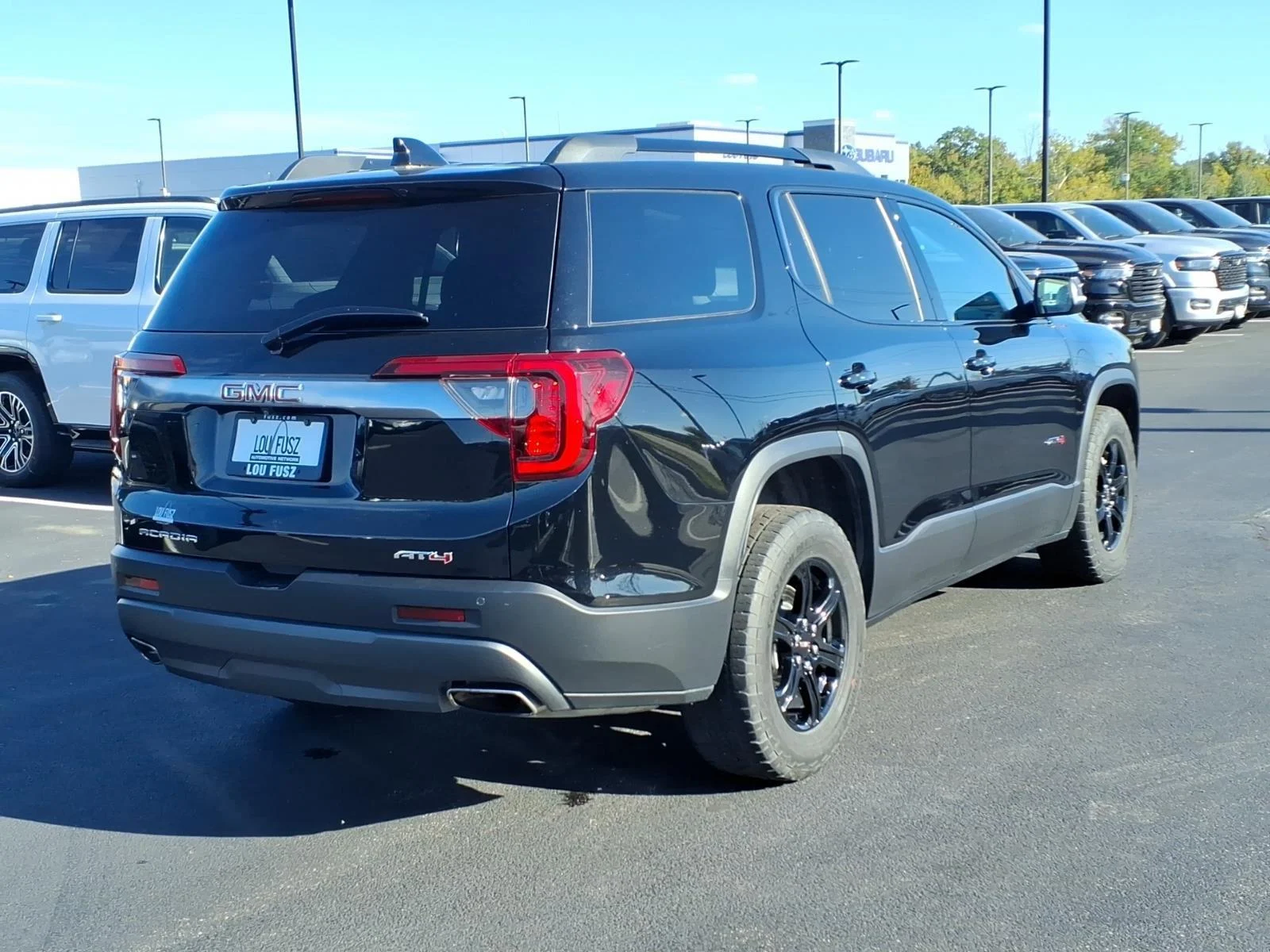 Used 2023 Ebony Twilight Metallic GMC AT4 image 29