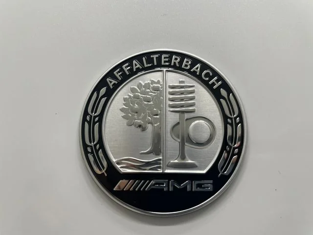 New 2026 MANUFAKTUR Moonlight Whit Mercedes-Benz E 53 AMG® image 52